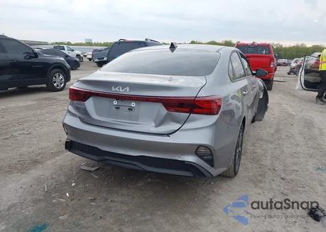 2024 Kia Forte Lxs из США, поврежденный, VIN 3KPF24AD7RE840035